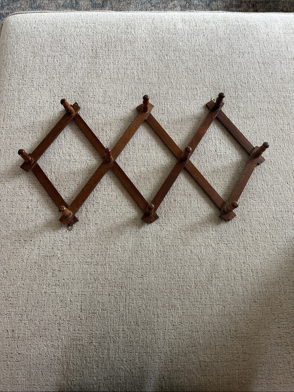 Vintage 1970s Wooden Accordion Wall Rack - 10 Peg Expandable Coat & Hat Rack